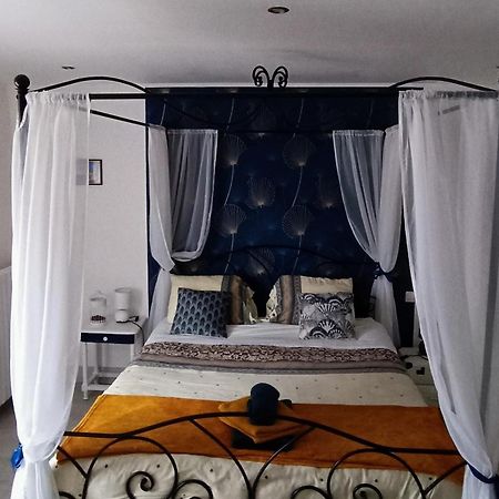 Bed and Breakfast La Douce Parenthèse à Montirat  Extérieur photo